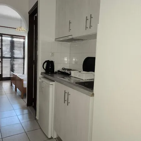 Frideriki * Agia Paraskevi (Skiathos)