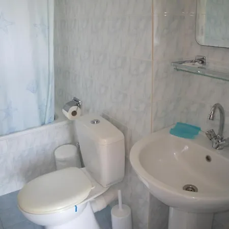 Frideriki Apartment *
