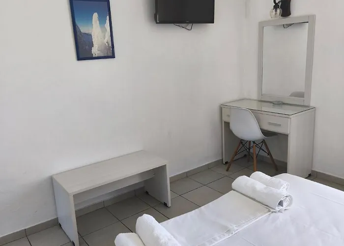 Frideriki * Agia Paraskevi (Skiathos)