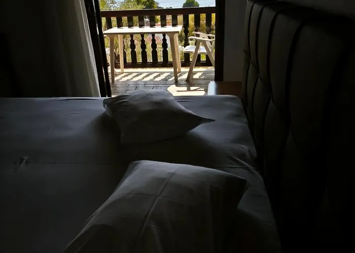 Frideriki * Agia Paraskevi (Skiathos)